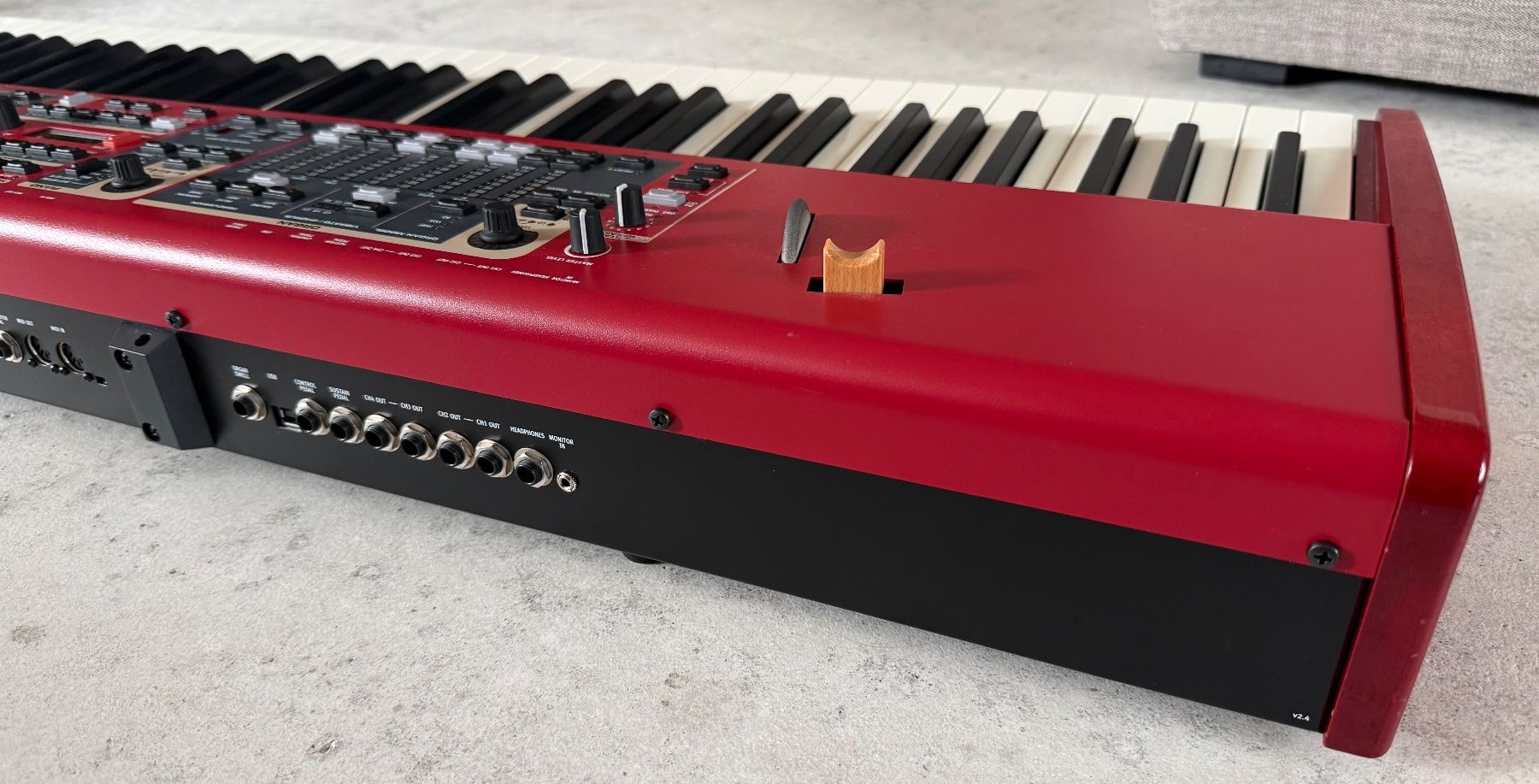 Nord Strumenti musicali: Nord Stage 2 88 HA with case – Usato da Zürich venduto da Franz130175 4