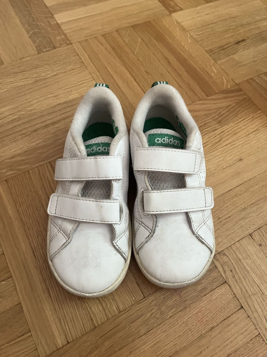 Adidas Schuhe für Jungen: Basket sneakers adidas size 26  – Gebraucht aus Bellevue von utilisatratice 1