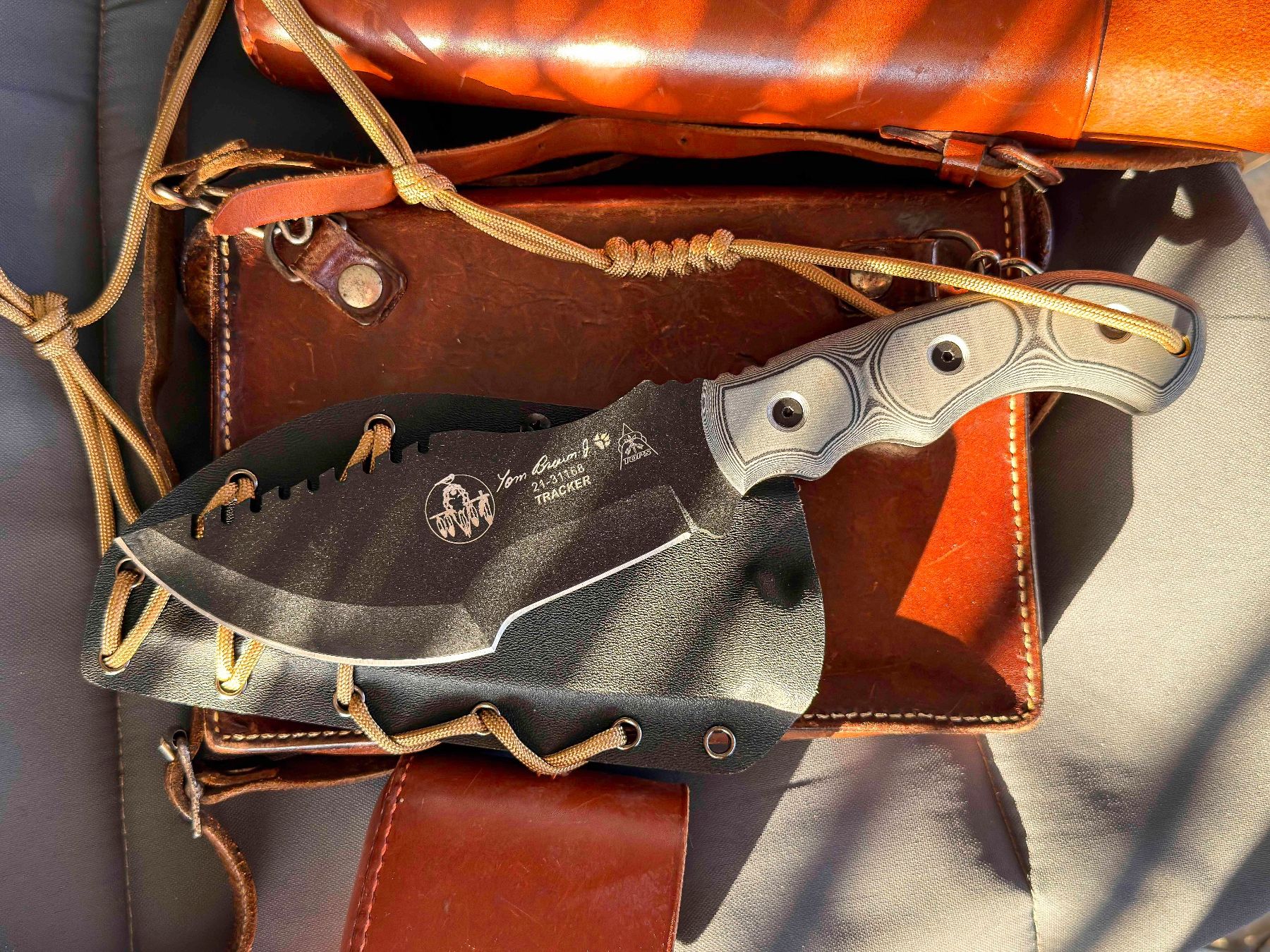 Accessoires: TOPS Tom Brown Tracker Messer – D'occasion à Reinach AG par Rousseau_J