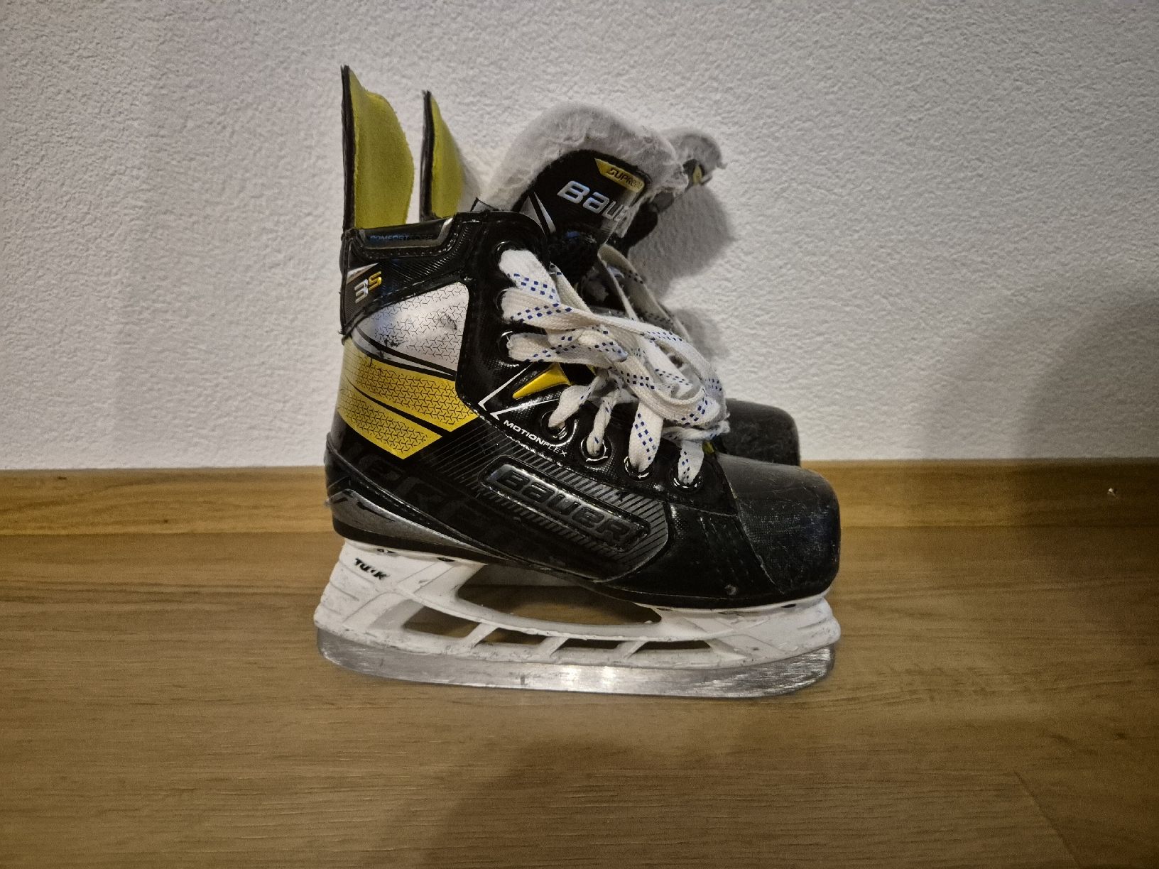 Bauer Schlittschuhe: Bauer Schlittschuhe – Gebraucht aus Thierachern von nat3634