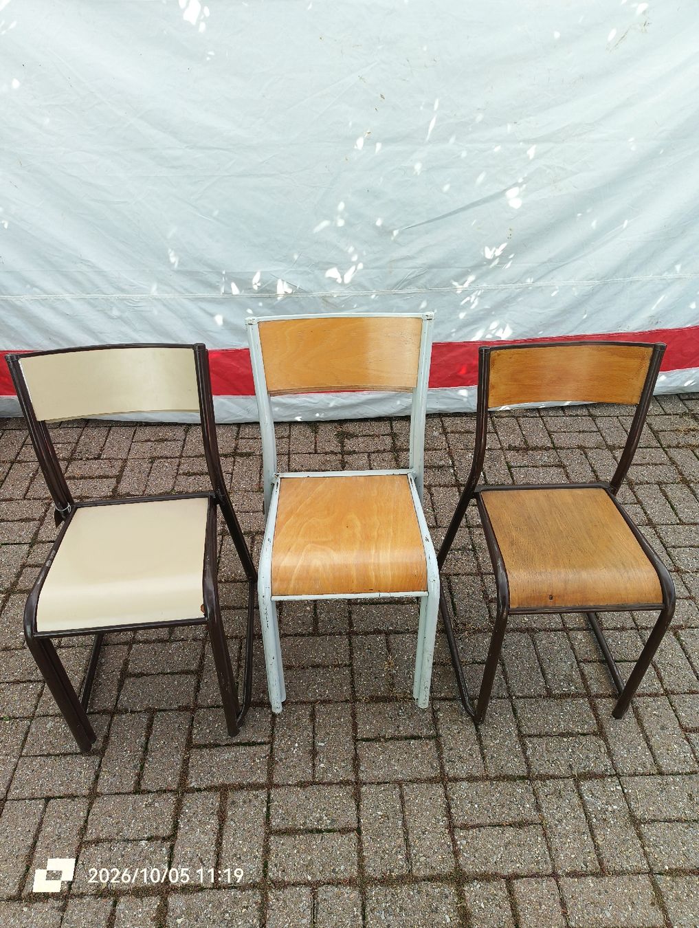 Sedie: Chaises Mullca - empilables - lot de 6 pièces  – Usato da Veyrier venduto da MJ69BROC 5
