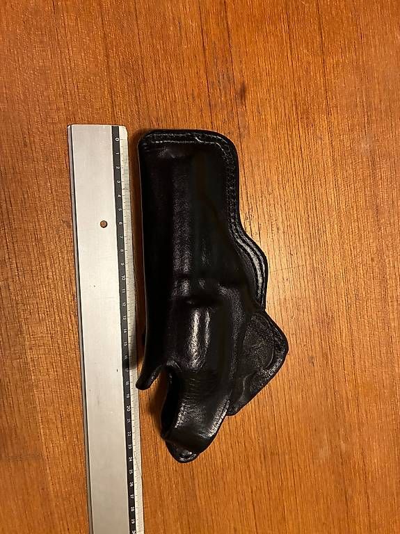 Tiro a segno: Holster cuir pour S&W – Usato da Le Cerneux-Veusil venduto da Maraud01 3