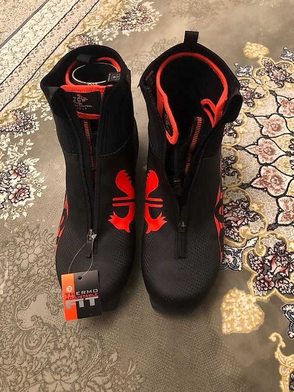 Scarpe da uomo: Rossignol Langlaufschuhe Grösse 44 Neu – Usato da Liestal venduto da Ali5R3000 3