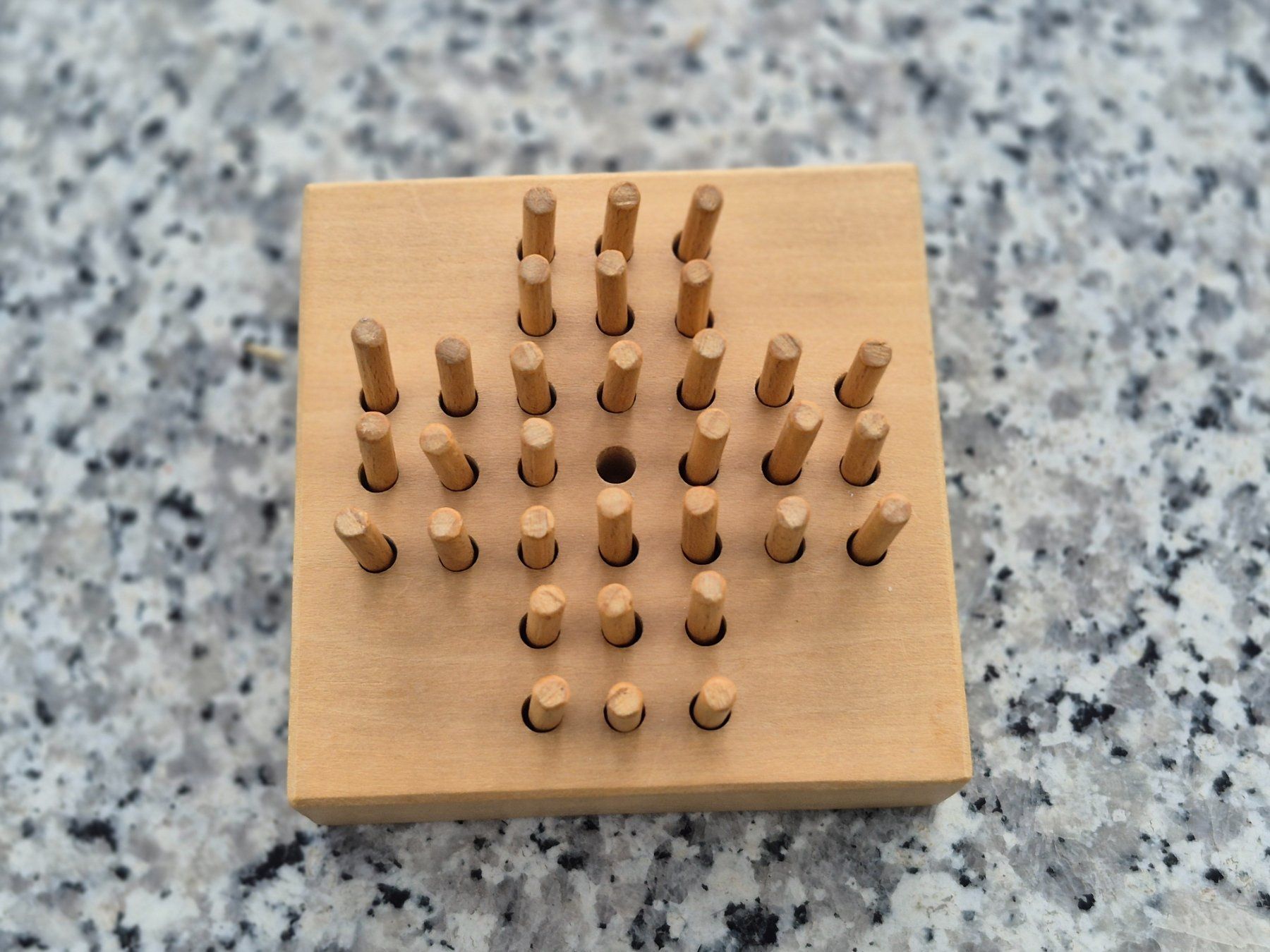 Giochi: Solitaire - Das klassische Denkspiel – Usato da Eggersriet venduto da Fredb