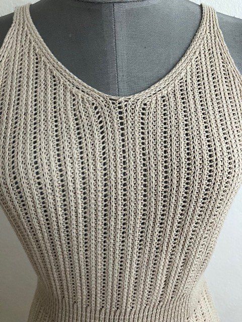 Shein Vestiti: Robe d'été en maille fine, couleur sable, taille 38 – Usato da Marin-Epagnier venduto da rchouchouu 1