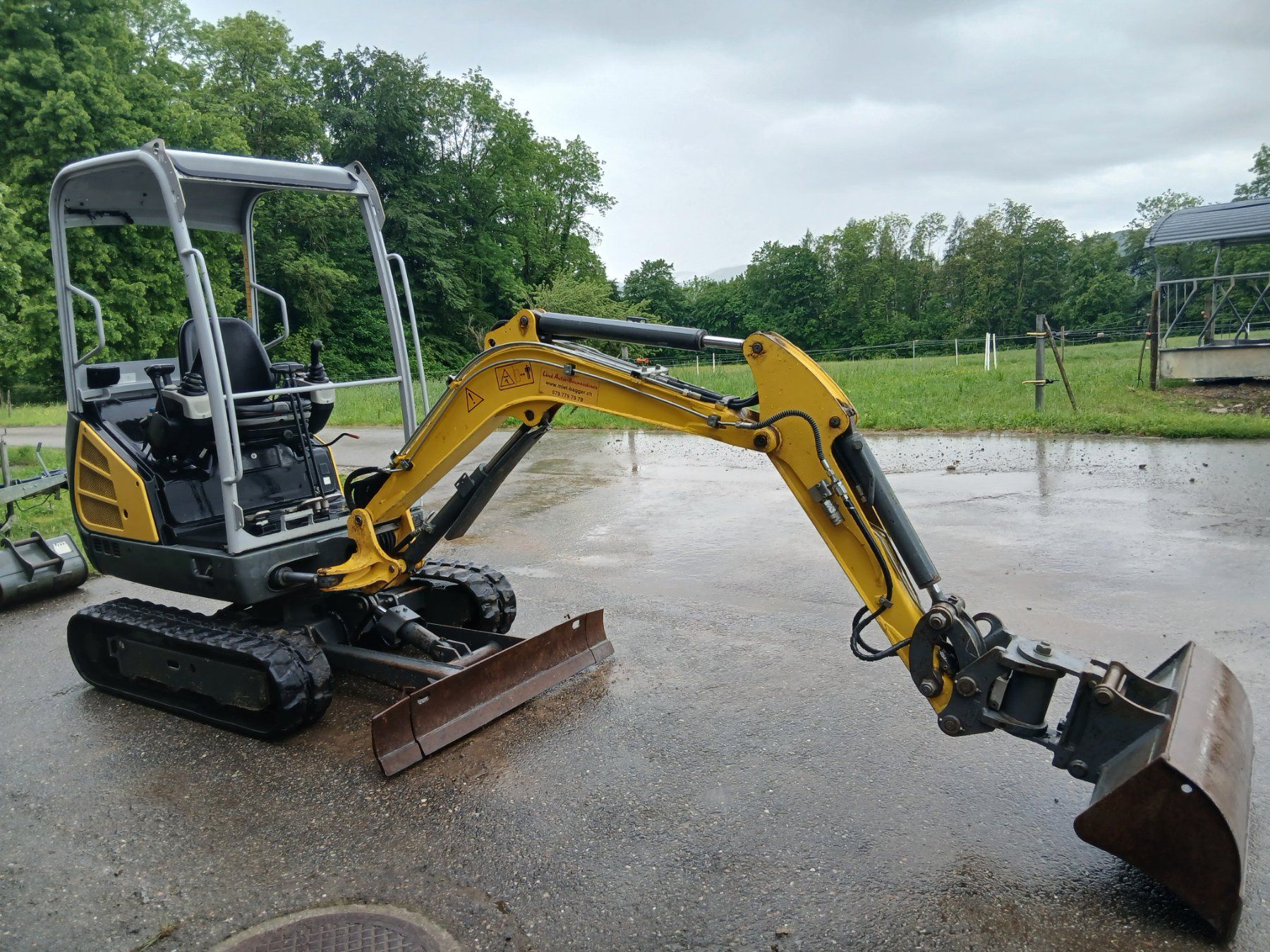Escavatori: Raupenbagger Neuson ET 18 Occasion – Usato da Zuzgen venduto da Accelerando 3