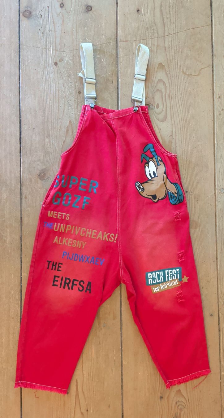 Pantaloni: Latzhose rot mit Goofy Print - Grösse L – Usato da Dietfurt venduto da Subforce1853