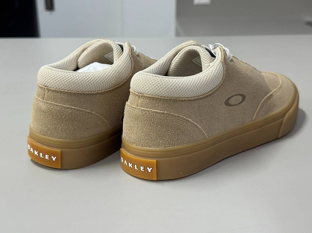 Scarpe da uomo: Oakley Banks Low  Pebble Mist  Größe EU 37.5 – Usato da Sursee venduto da pilatus.sport 3