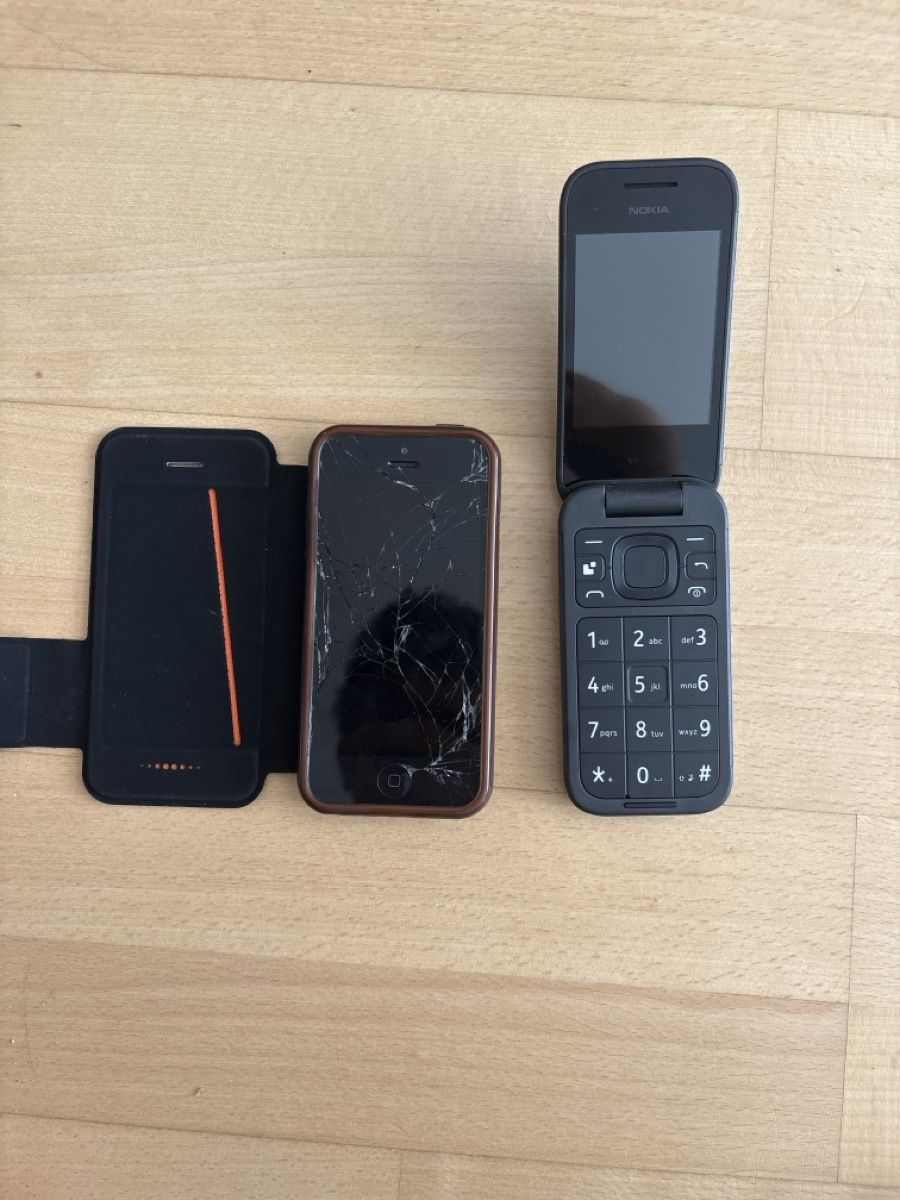 Apple Portables: Iphone 5 / Nokia Handy – D'occasion à Köniz par Lexlersshop 1