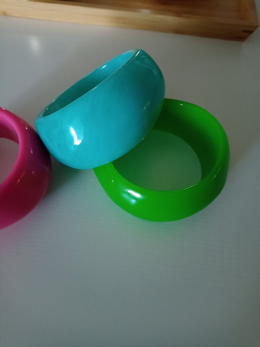 Bracciali & Braccialetti: Armreif Set: blau, grün, pink – Nuovo e nell'imballaggio originale da Winterthur venduto da Husakeva 4
