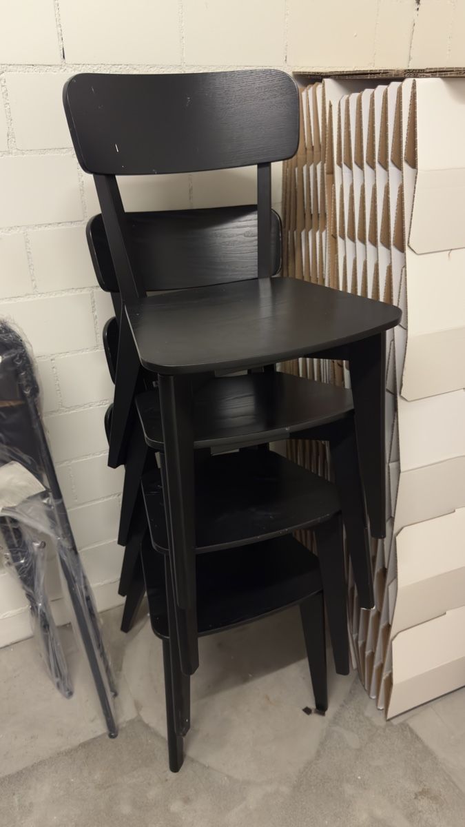 Chaises: Lisabo Chairs – D'occasion à Wädenswil par eli_dcd6