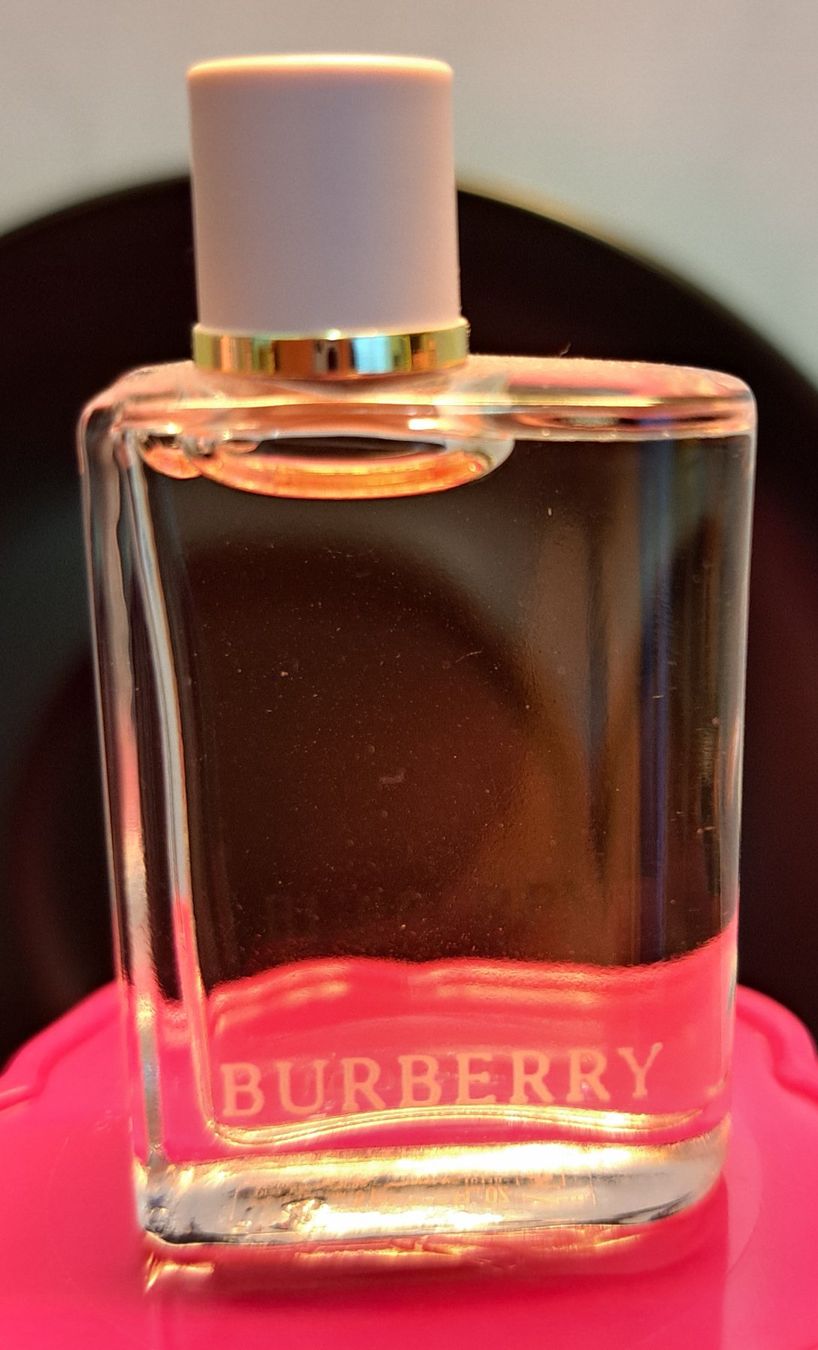 Burberry Profumi & Eau de Toilette: Burberry Eau de Parfum mini 5ml – Nuovo e nell'imballaggio originale da Wittenbach venduto da lorepar