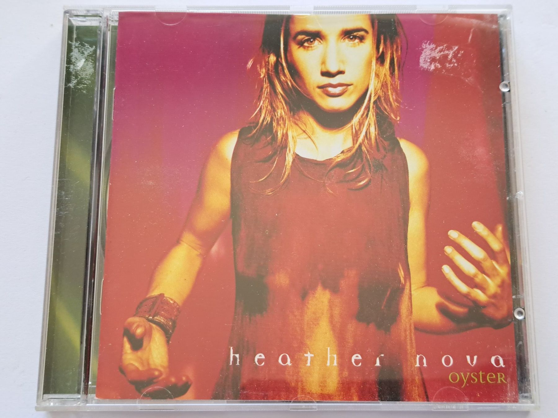 CD: Cd Heather Nova - Oyster – Usato da Pully venduto da bro_n52j