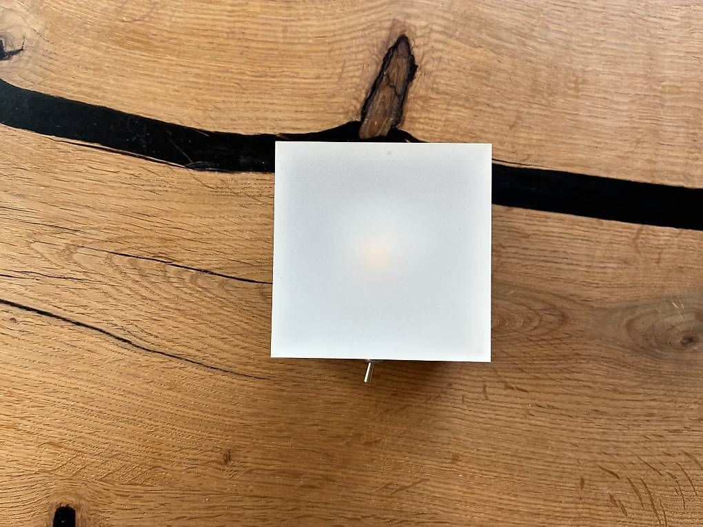 Lampen: Kompakte Wandleuchte mit Schalter – Gebraucht aus Wila von mrs_zh