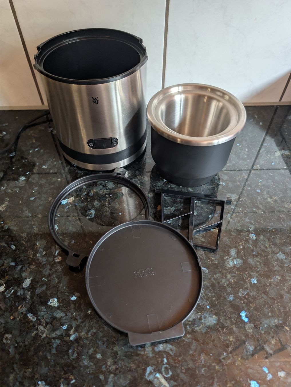 WMF Elettrodomestici da cucina: WMF KÜCHENminis Eismaschine 3-in-1 – Nuovo (secondo la descrizione) da Alt St. Johann venduto da zwi_pp8s