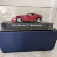 Alfa Romeo 8C Rot Metallic 1:43