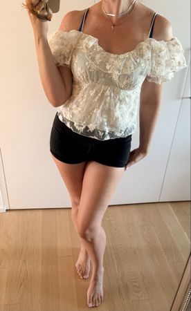 Damen Bluse Zara Spitze Grösse S creme guter Zustand