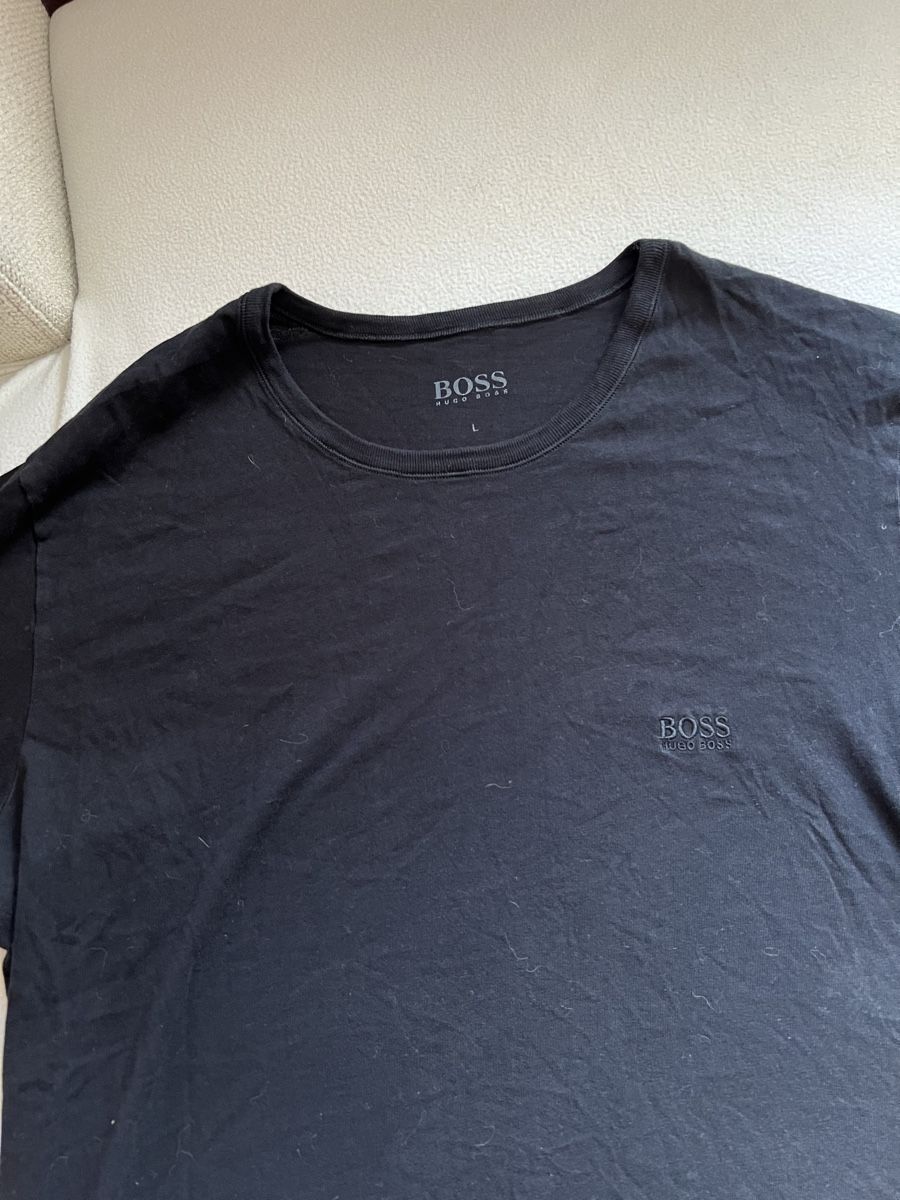 Hugo Boss T-shirt: Hugo Boss man tshirt size L – Usato da Zürich venduto da dor_9l9g 1
