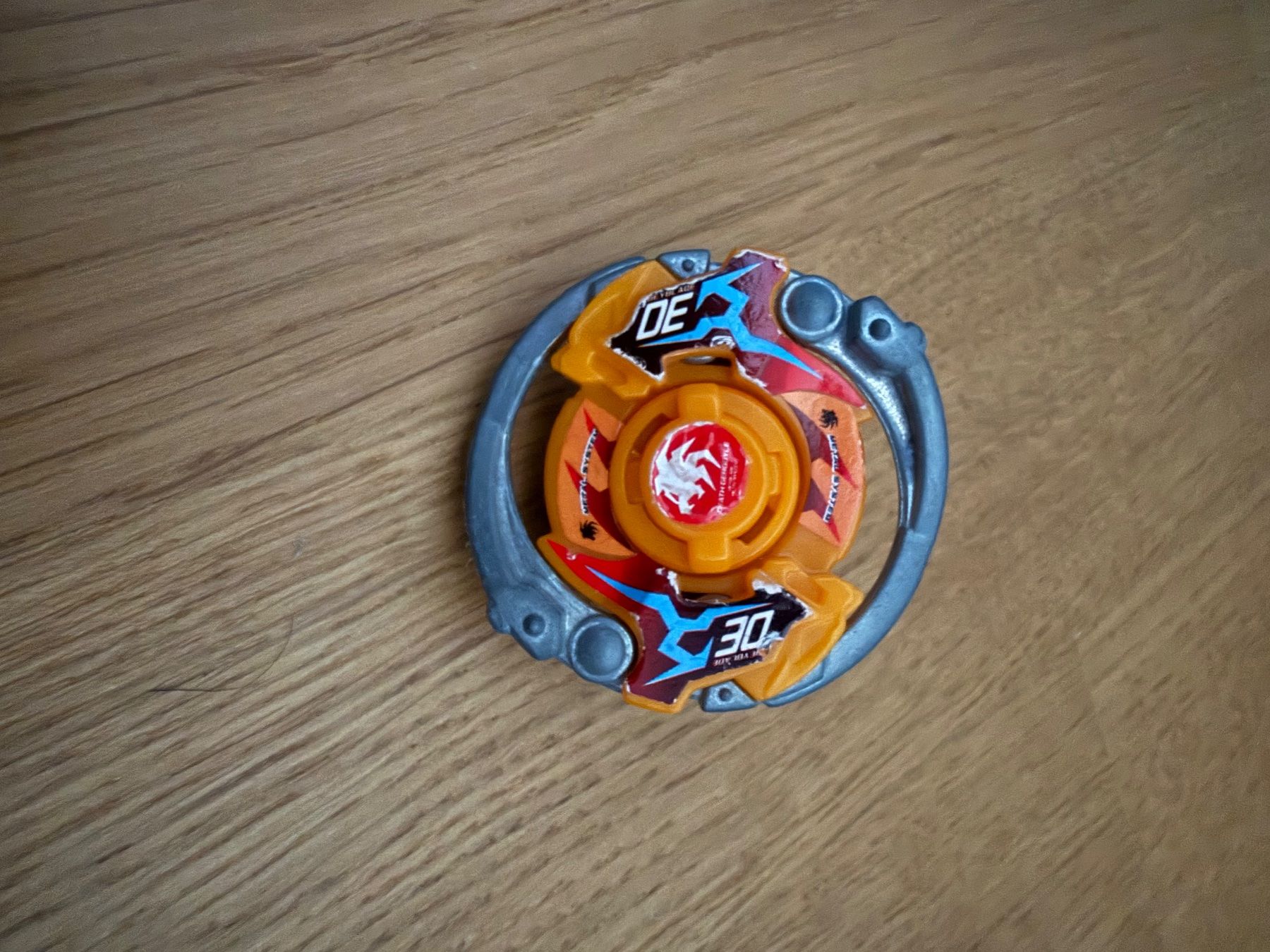 Tomy Giocattoli: TAKARA TOMY BEYBLADE HMS DARK EFFIGY MS – Usato da Stadel venduto da silentjelly
