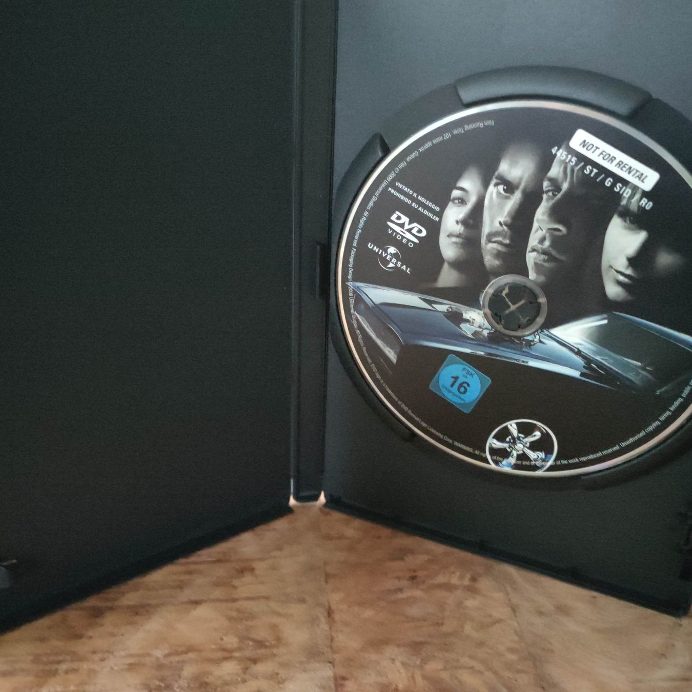 Alle DVDs: DVD Fast & Furious Neues Modell Originalteile – Gebraucht aus Dübendorf von kb86_MOVIE 3