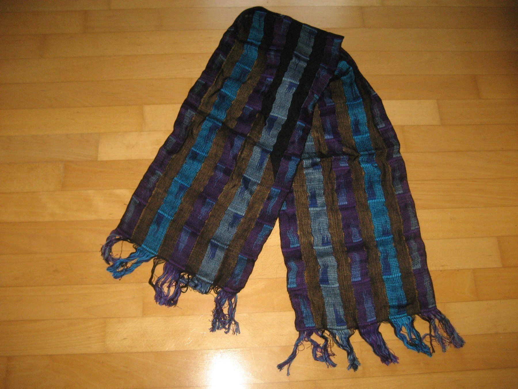Foulard & Sciarpe: Schal handgewoben – Nuovo (secondo la descrizione) da Unterengstringen venduto da Olifant4