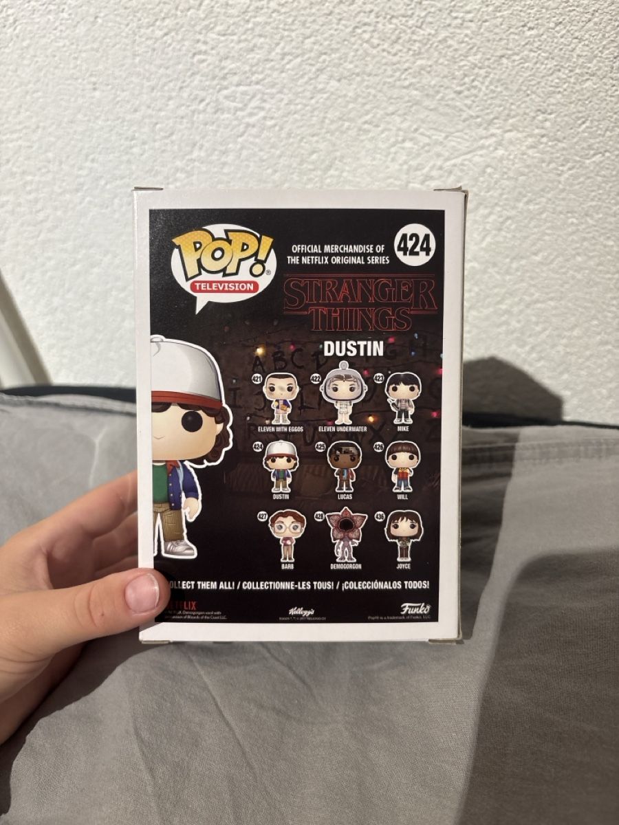 Funko Figuren: Pop Dustin – Gebraucht aus Chézard-St-Martin von M.c2201 1