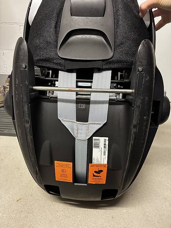 Cybex Seggiolini per auto: Cybex Cloud Z Babyschale – Usato da Wädenswil venduto da Franck57 1