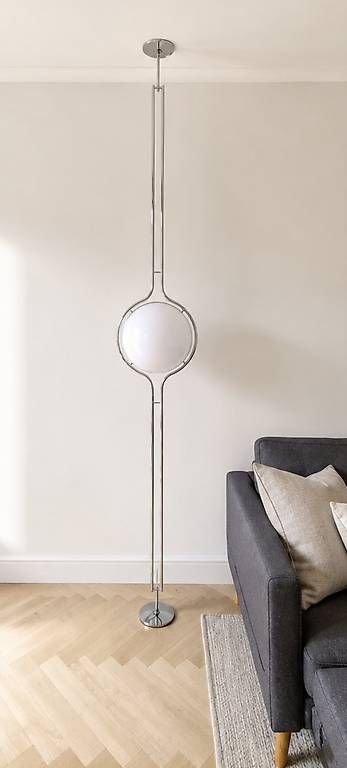 Lampes: Garrault Floor to Ceiling Lampe Replika – Neuf avec emballage d'origine à Biel/Bienne par pau_7ss6