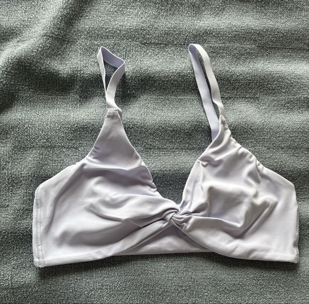 Gymshark Top: Gymshark Twist Front bralette XS Neu – Nuovo e nell'imballaggio originale da Herisau venduto da dav_7zn2