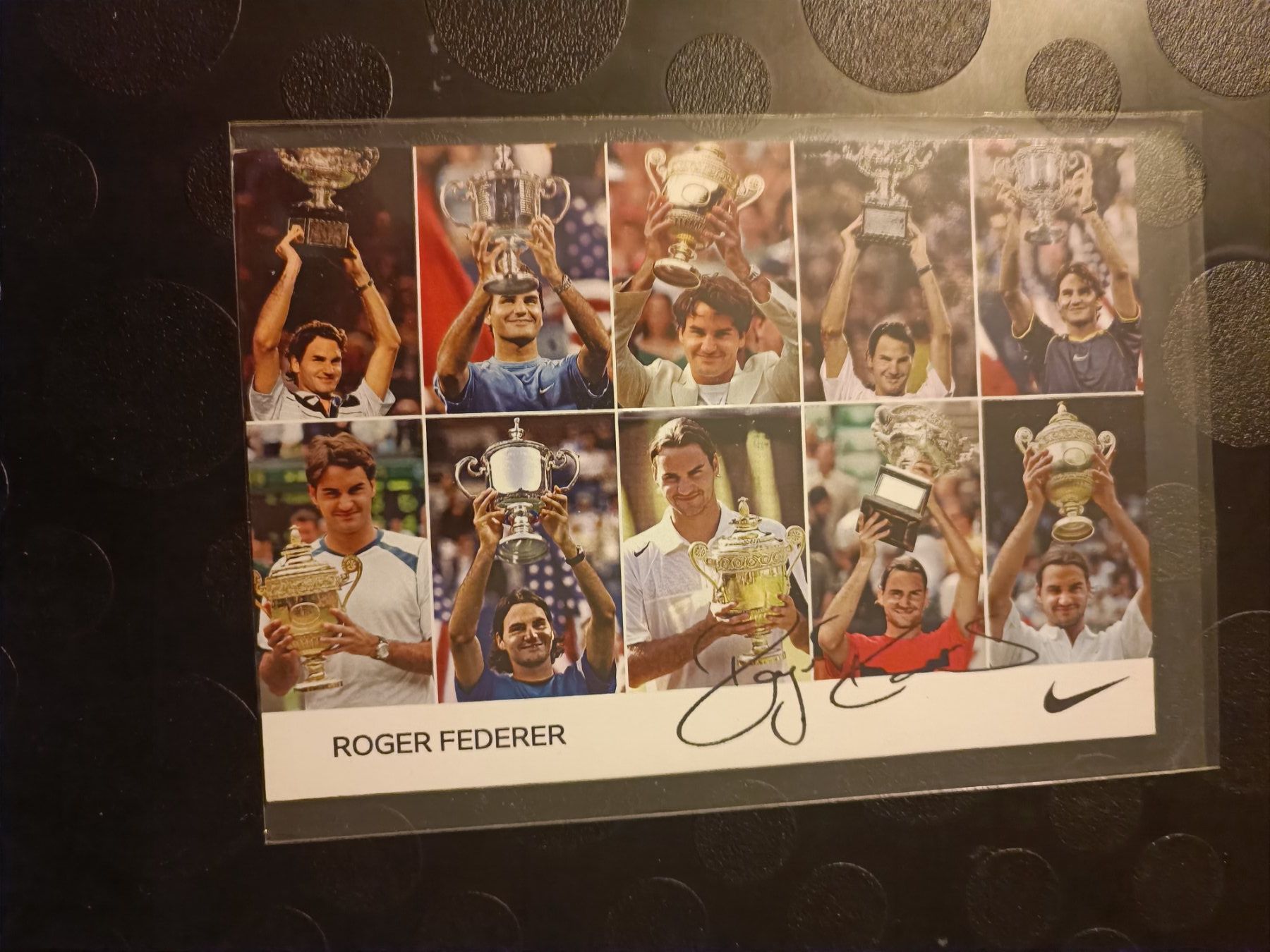 Autogramme: Roger Federer - handsignierte alte  Nike Autogrammkarte – Gebraucht aus Menziken von Artographs