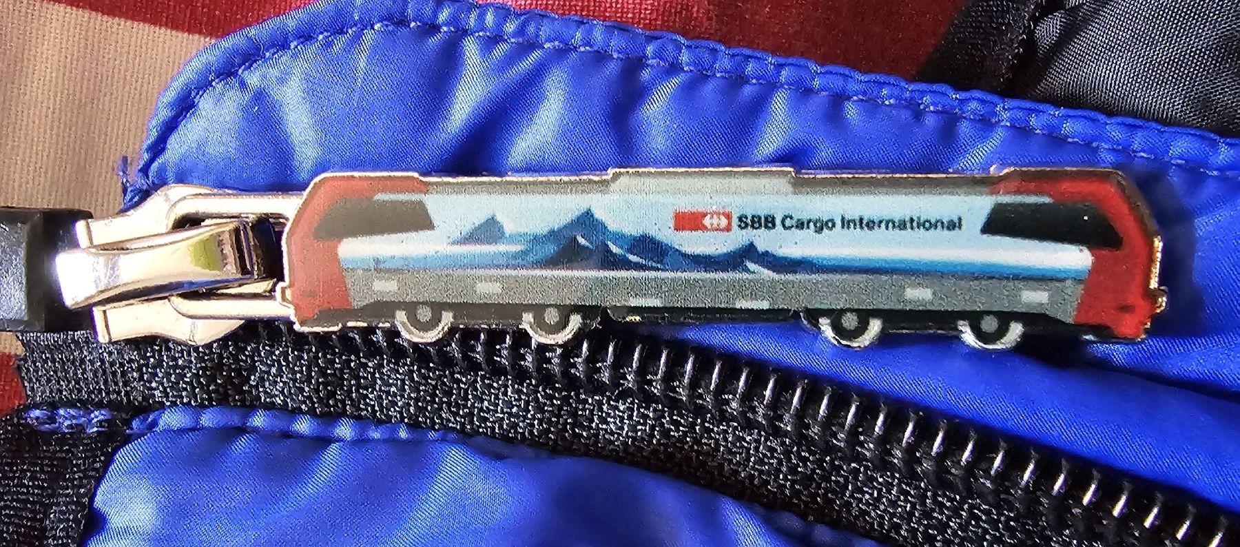 Vestes: Steppjacke SBB Cargo International Herren Grösse M  – D'occasion à Rothrist par Gipsyone 2
