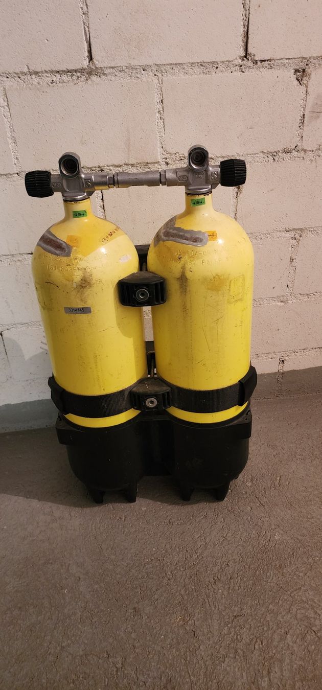 Bombole da sub: Doppeltauchflaschen 2 x 10 Liter – Usato da Hornussen venduto da koleso83 1