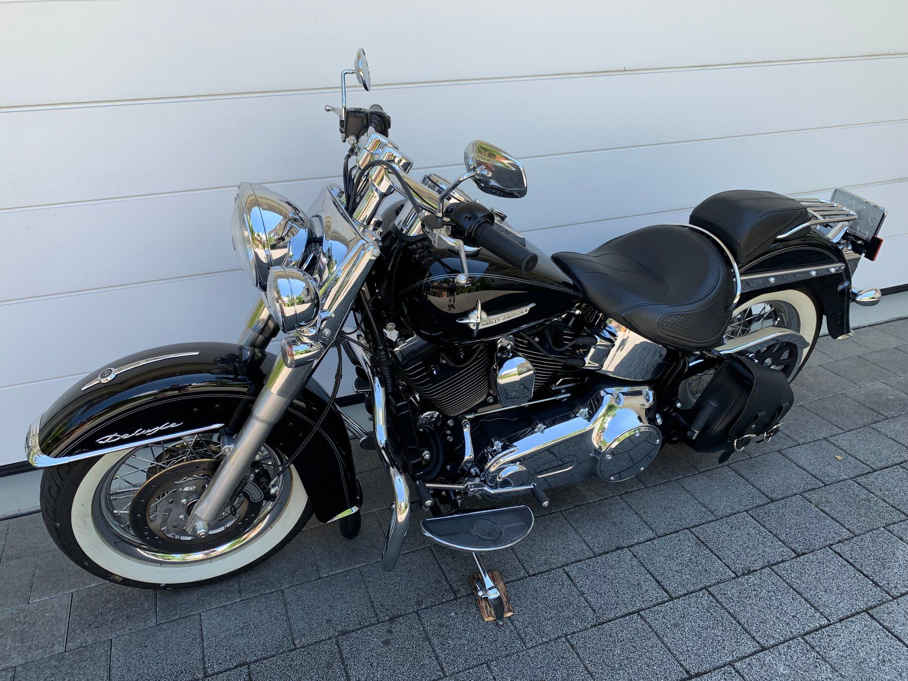 Harley-Davidson Chopper: Harley Davidson FLSTN Heritage Softail Deluxe – Usato da Salez venduto da Der.Rheintaler 3