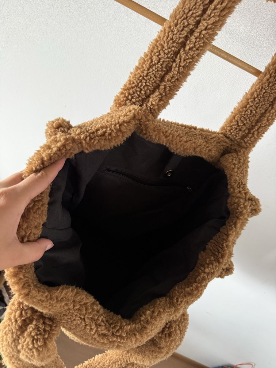 Asos Sacs: Sac cabas marron teddy peu porté  – D'occasion à Cormondrèche par ali_9zh5 1
