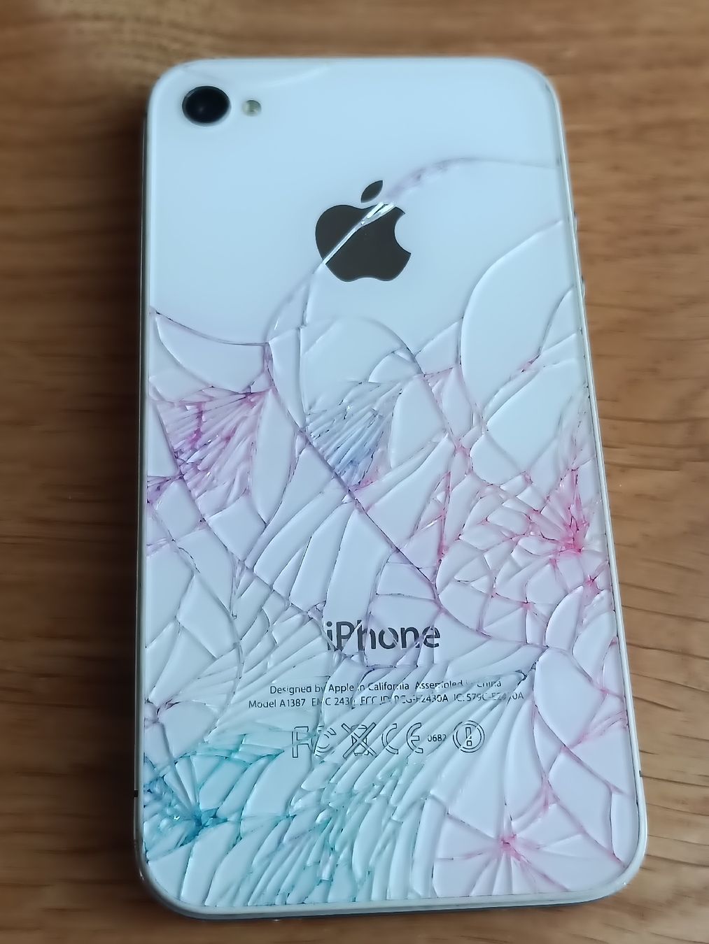 Apple Portables: iPhone 4S, 32GB, Weiss, Defekt, – Défectueux à Sargans par Polifemo58 2