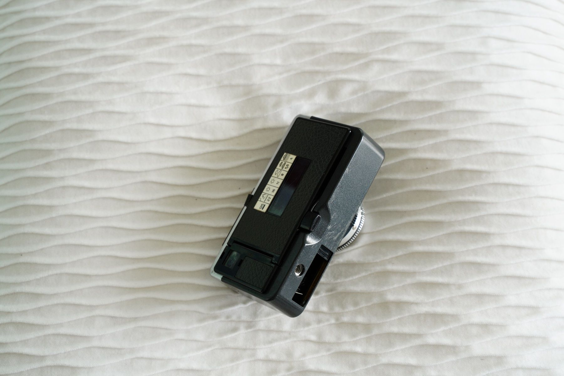 Kodak Fotocamera: Kodak Instamatic 250 – Difettoso da Dagmersellen venduto da sim_zqh8 3