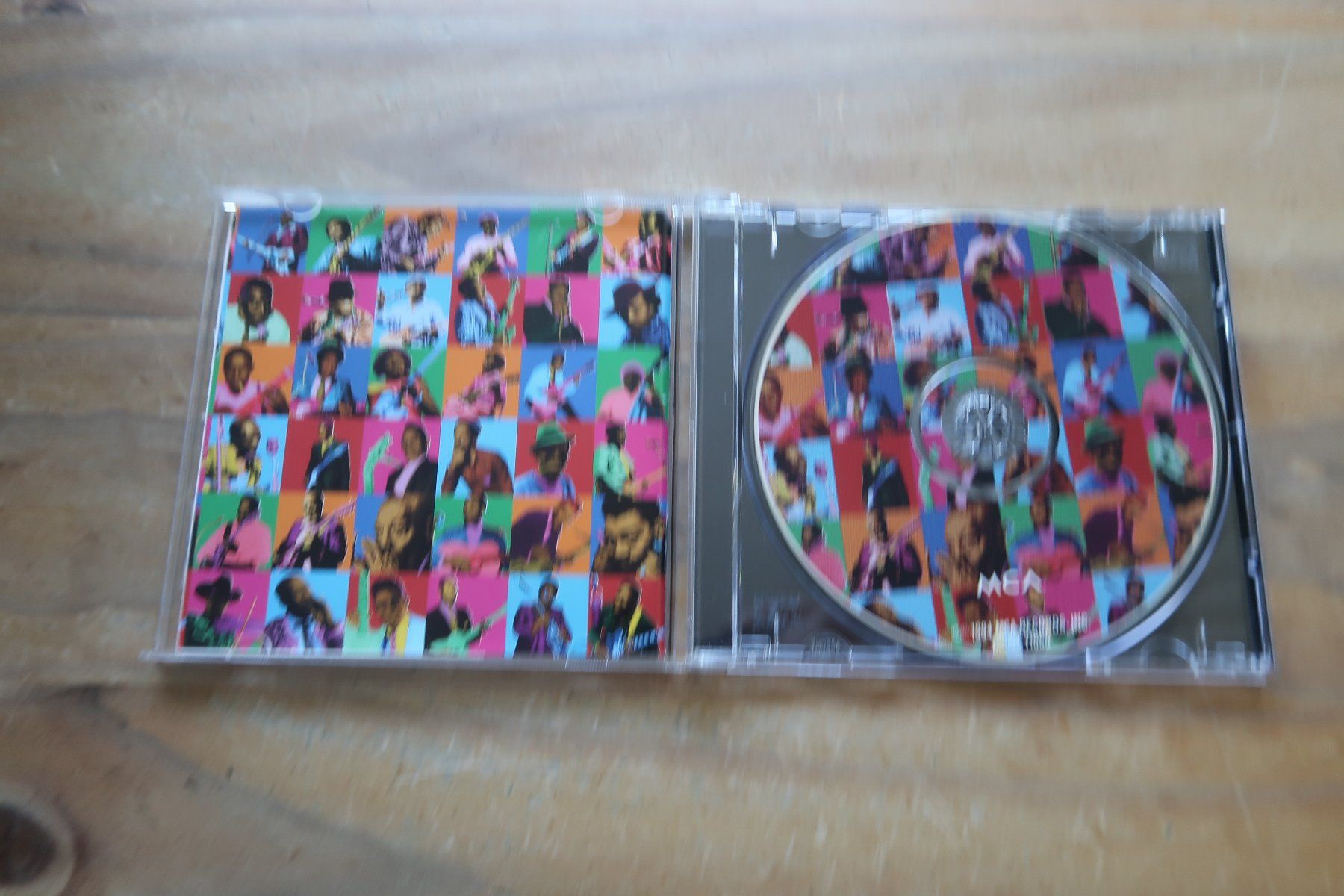 CD: JIMI HENDRIX - BLUES - CD – Usato da Basel venduto da Patiscat 3