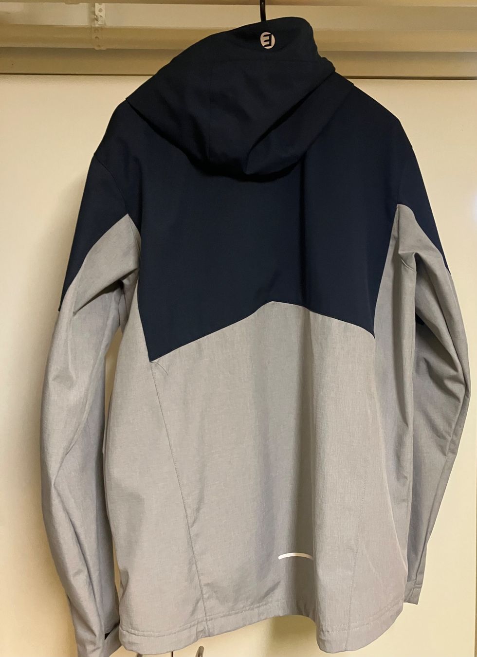 Icepeak Giacche: Icepeak Softshell Jacke Grösse 54 – Usato da Cham venduto da Zogga 1