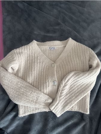 Beiger Teddy-Cardigan