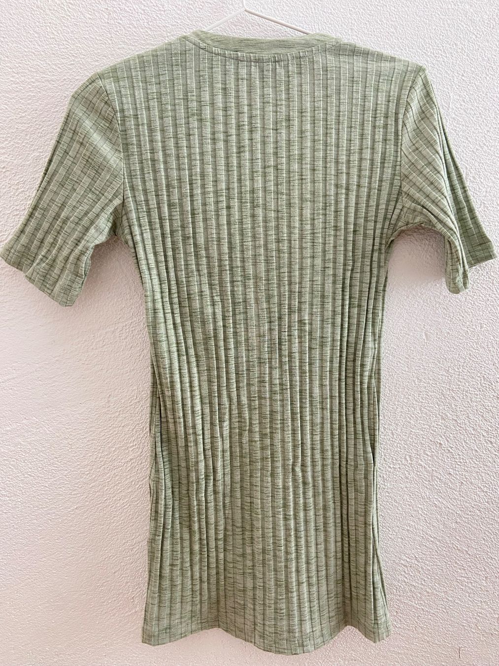 H&M Top: Geripptes Top von H&M, Gr. S, (NEU) – Nuovo (secondo la descrizione) da Thalwil venduto da Luninul 1