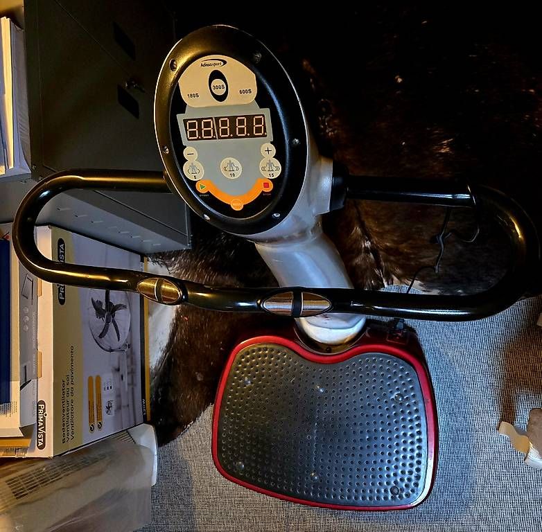 Hometrainer: Power Plate ADM 03 – Usato da Kaltacker venduto da bakabe 2