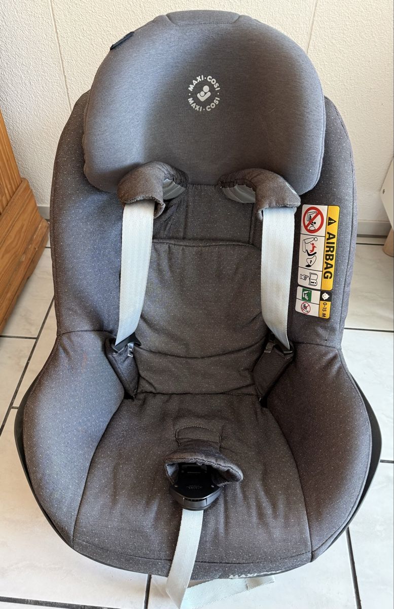 Maxi-Cosi Seggiolini per auto: Kindersitz Maxi-Cosi Pearl Pro i Size – Usato da Henggart venduto da depeterli