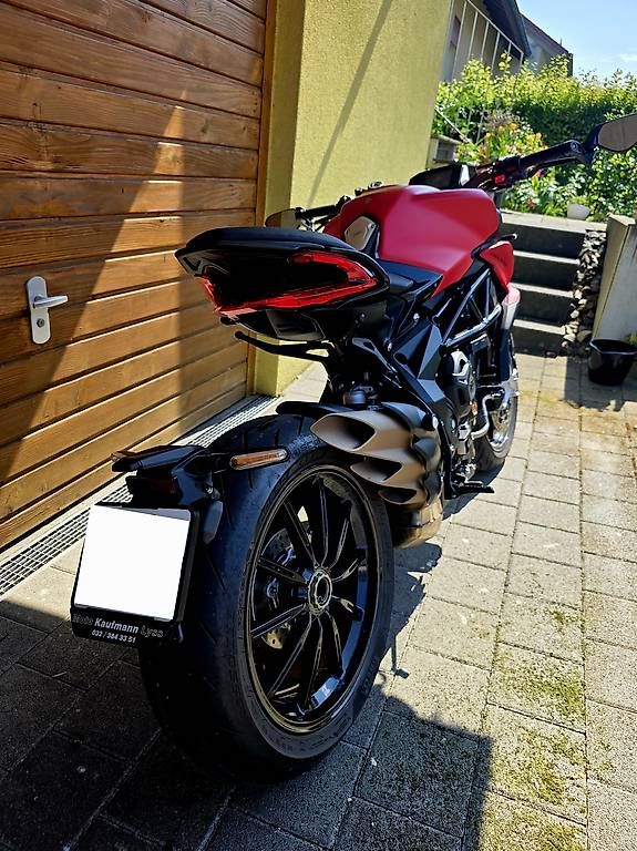 MV Agusta Strada: MV Agusta Dragster Rosso 35KW – Usato da Regensdorf venduto da Melo_Maru 1