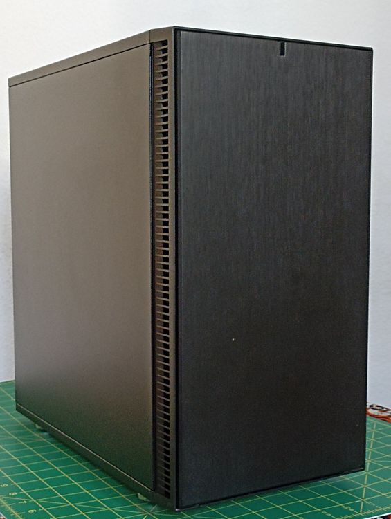 PC Mid Tower - CPU I7 7700K - GPU GTX 1070 TI - SSD Nvme 500 (Gebraucht ...