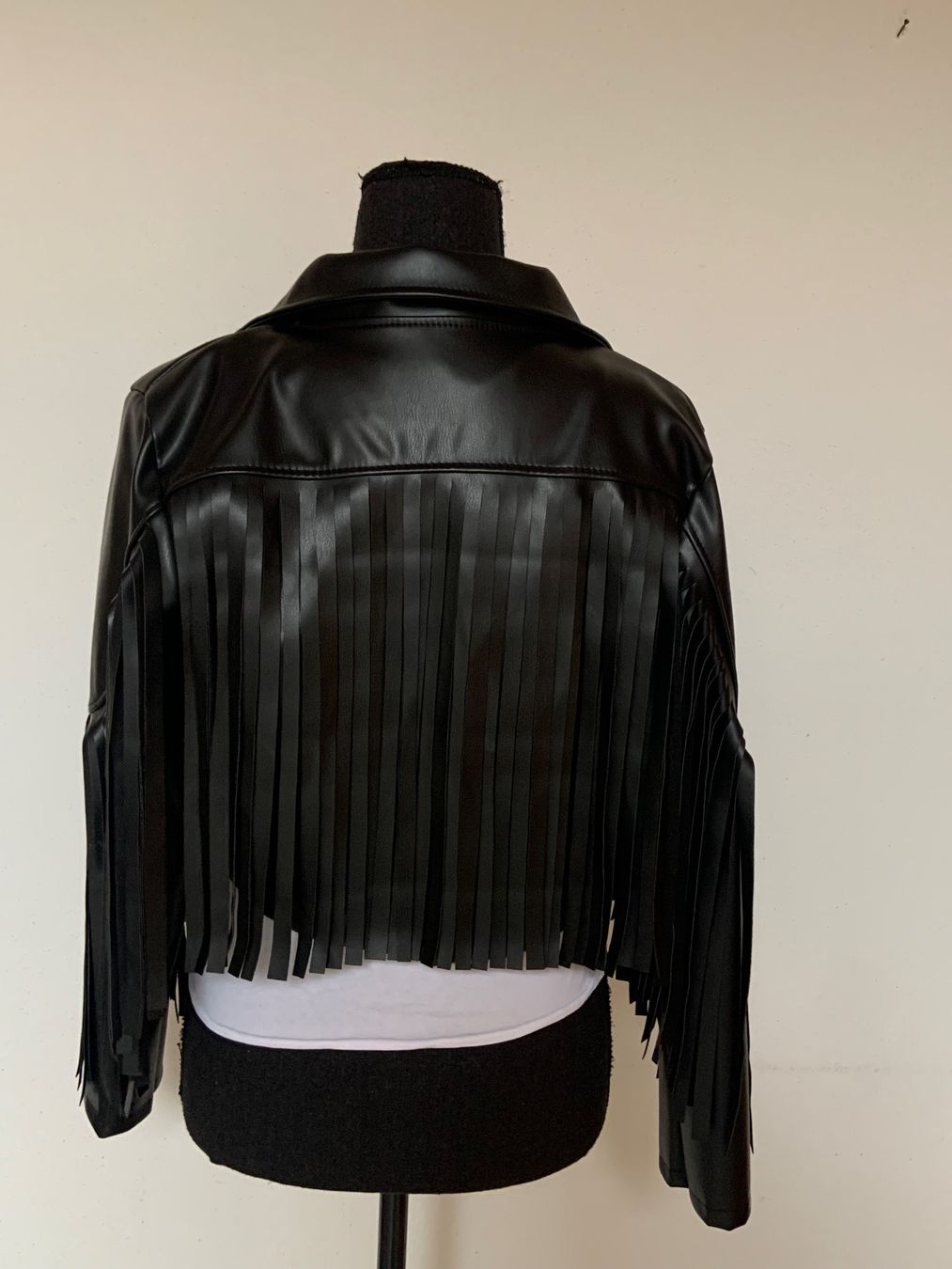 Jacken: Boho / Western Fransenjacke aus Kunstleder – Neu (gemäss Beschreibung) aus Sigriswil von ck56 4
