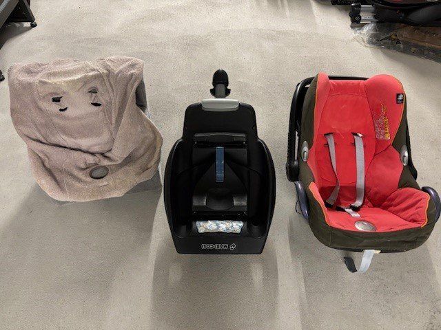 Maxi-Cosi Auto-Kindersitze: Kindersitz mit Schale und Isofix – Gebraucht aus Sonterswil von bta_ok