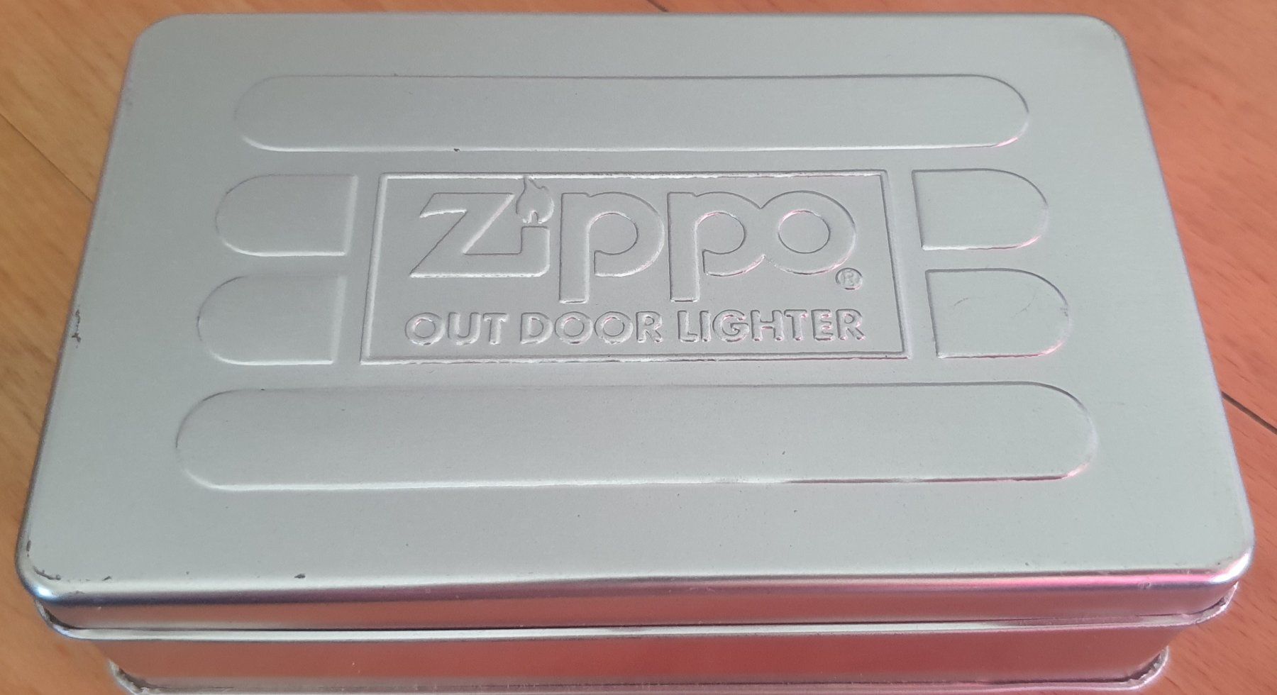 Zippo Accendini: Zippo Solid Brass Set 1994 mit Flasche & Tin NOS – Nuovo (secondo la descrizione) da Bern venduto da Llu 8