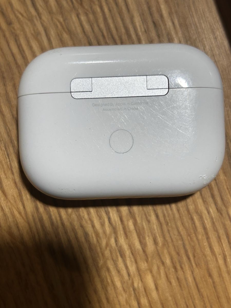 Apple Caricabatterie: 7x Apple AirPods Pro 2 , Ladecase Ladehülle Case  – Usato da Zürich venduto da jasmin011 4