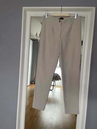 Elegante Hose, beige, Grösse L- neuwertig!