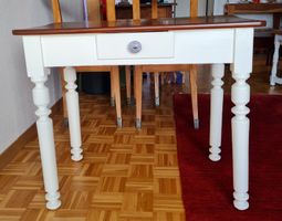 Antik Beistelltisch - Frisch Renoviert 